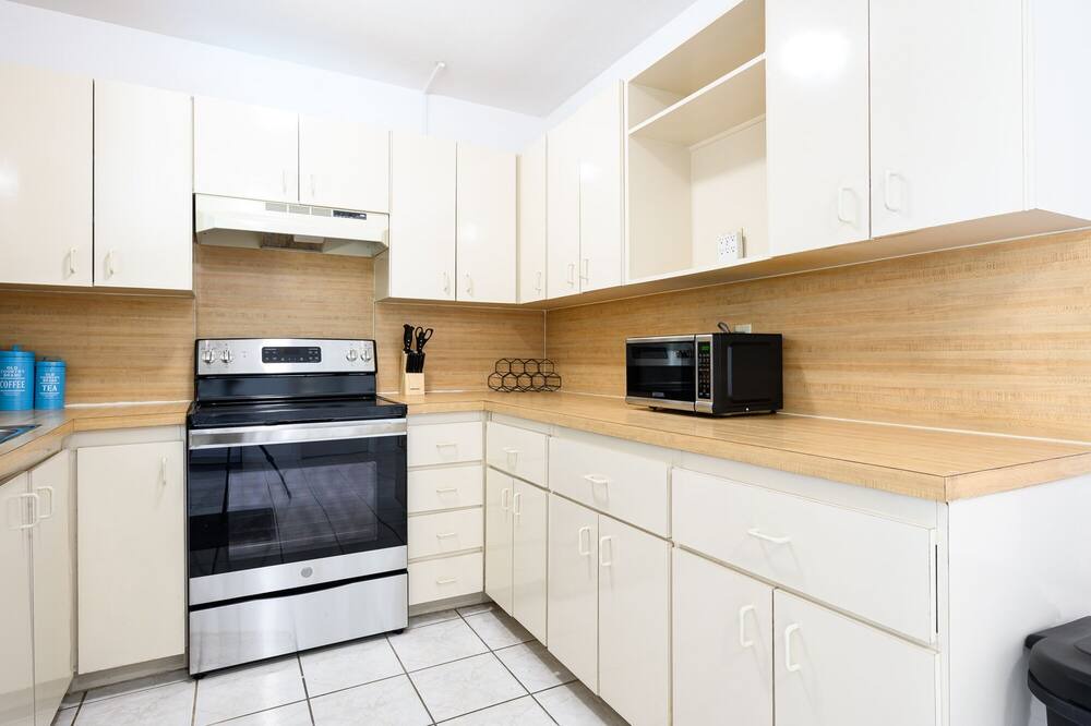 Photo of Kitchen in West Hollywood