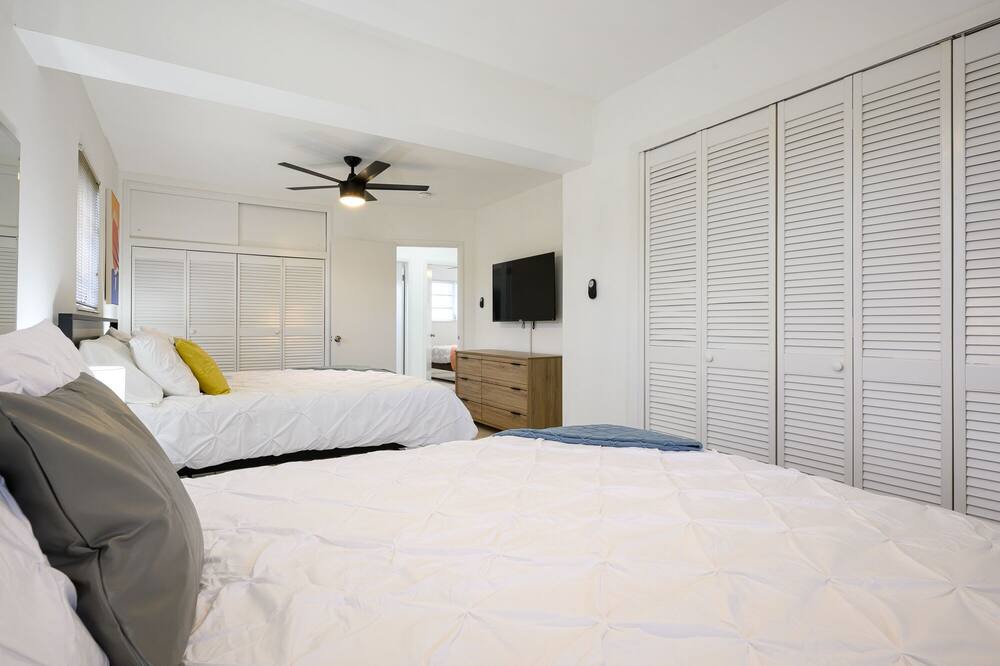Photo of Bedroom in West Hollywood
