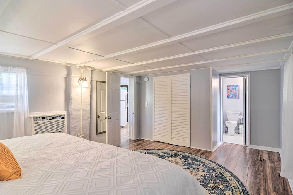Photo of Bedroom in Gulfport