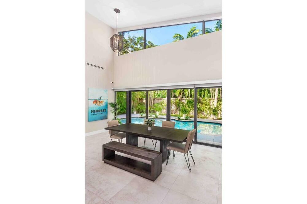 Photo of Others in Northeast Coconut Grove