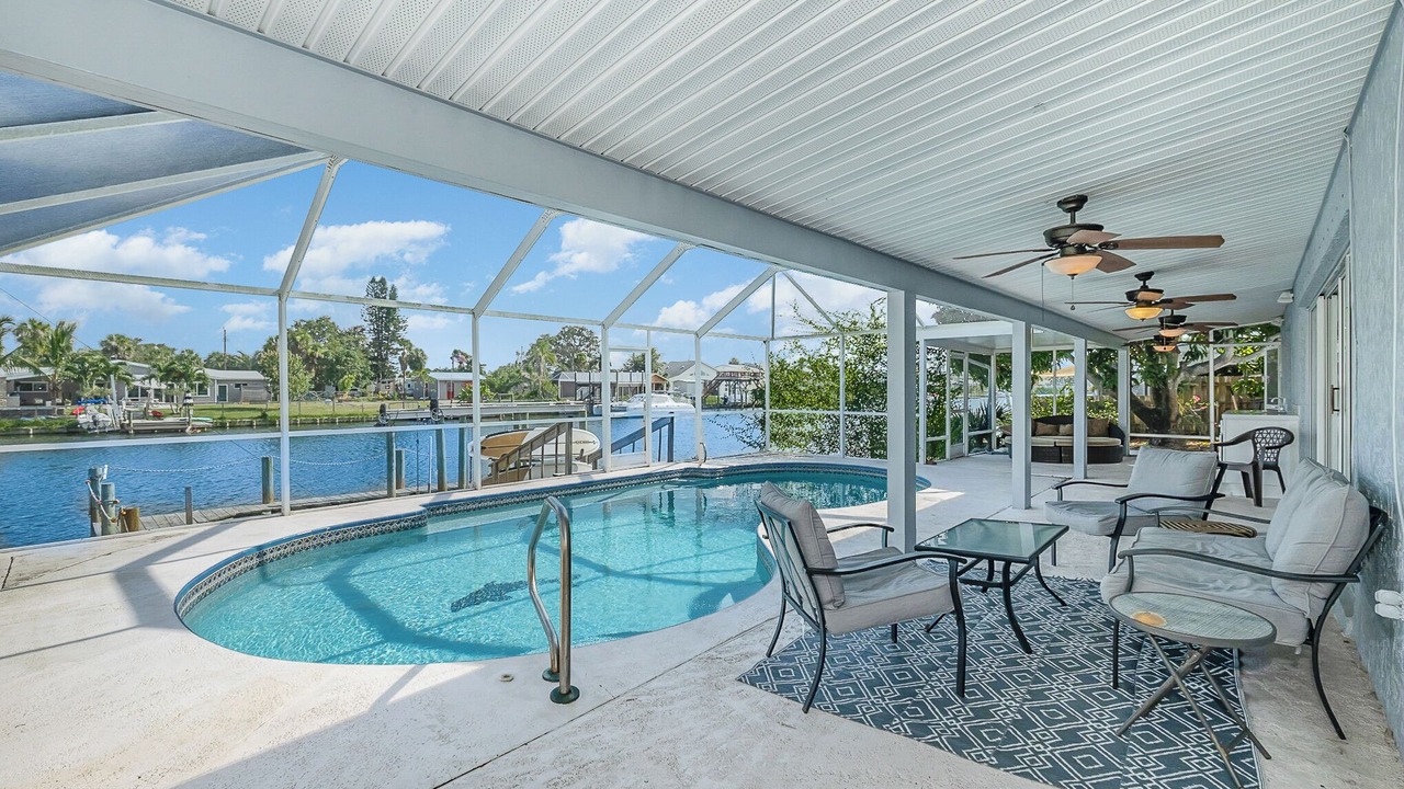Photo of Outdoor in Waterway Estates