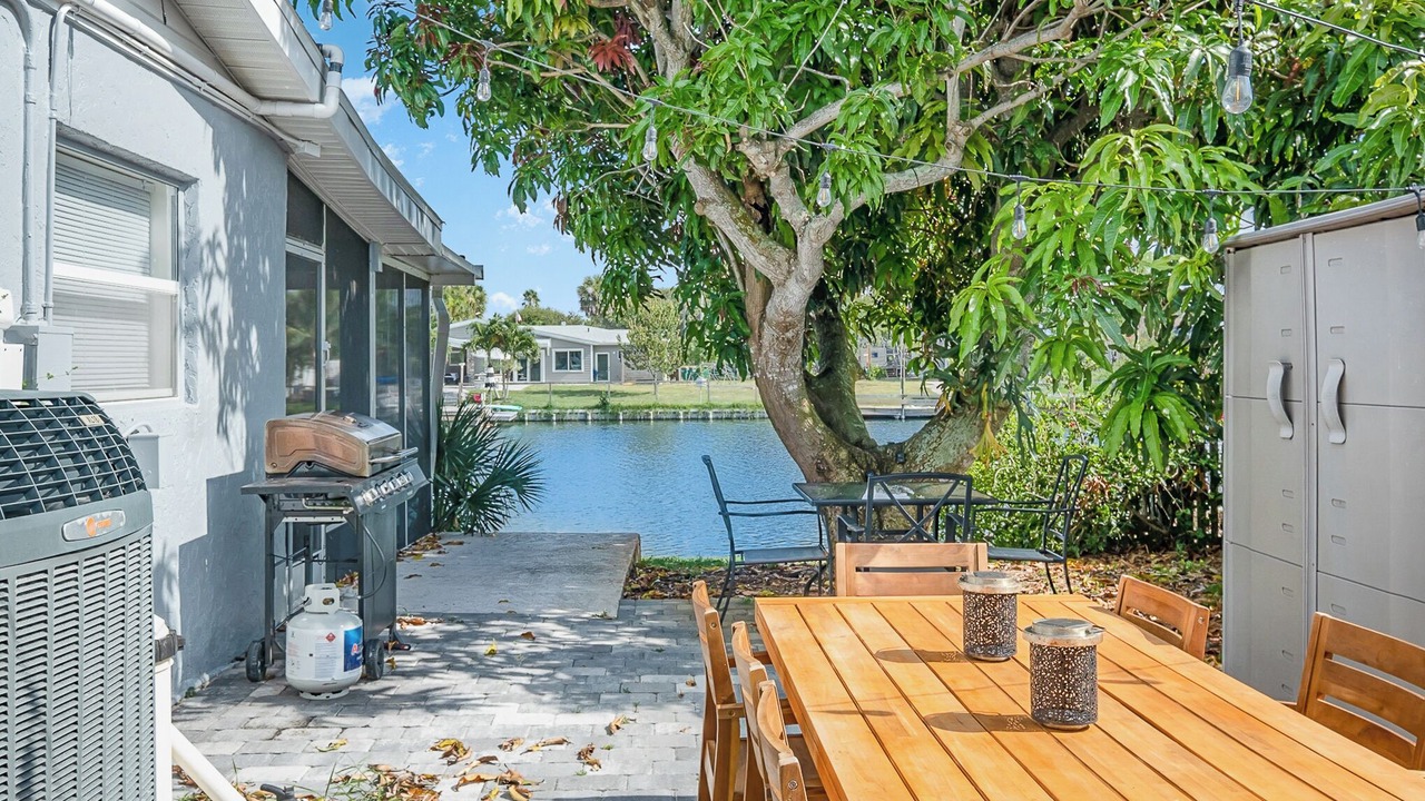 Photo of Outdoor in Waterway Estates
