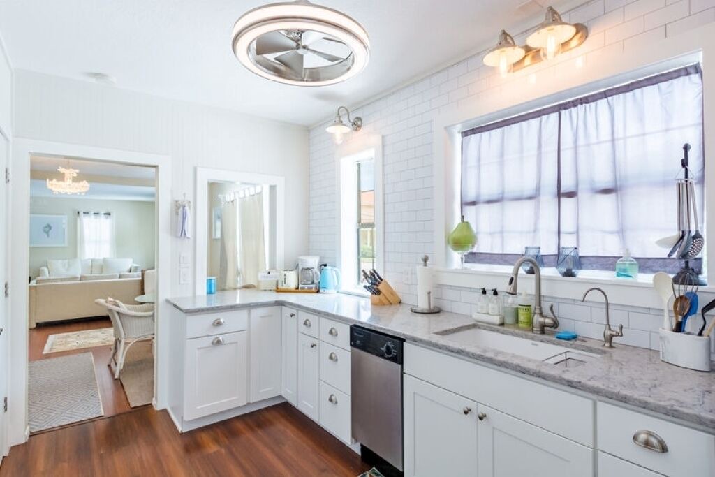 Photo of Kitchen in Gillespie Park