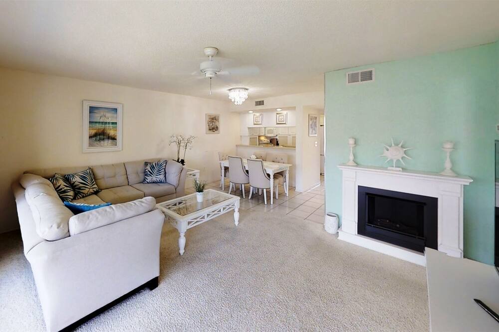 Photo of Livingroom in The Meadows