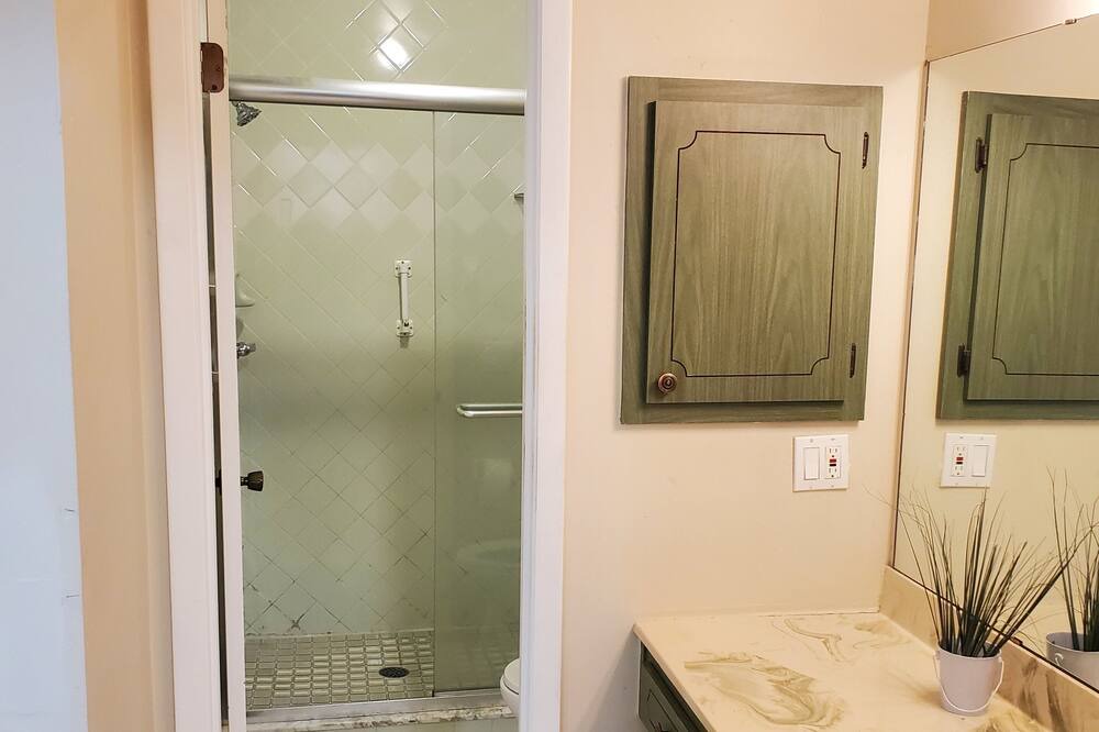 Photo of Bathroom in Melbourne