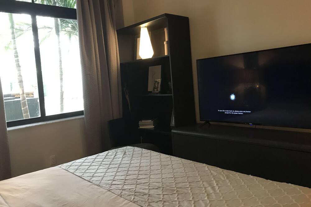 Photo of Bedroom in Doral