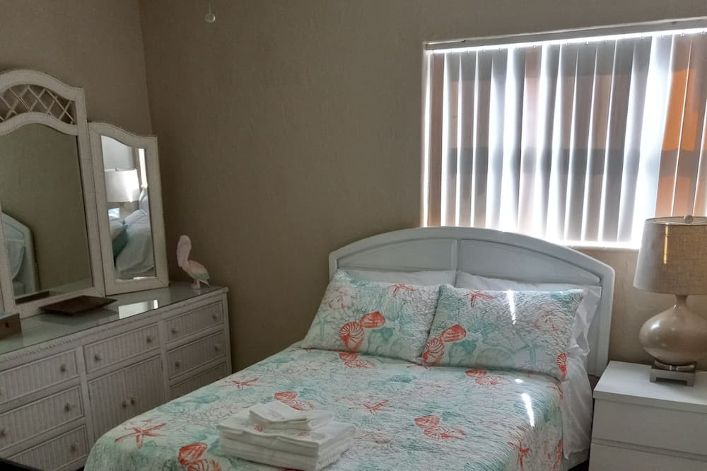 Photo of Bedroom in Disston Heights