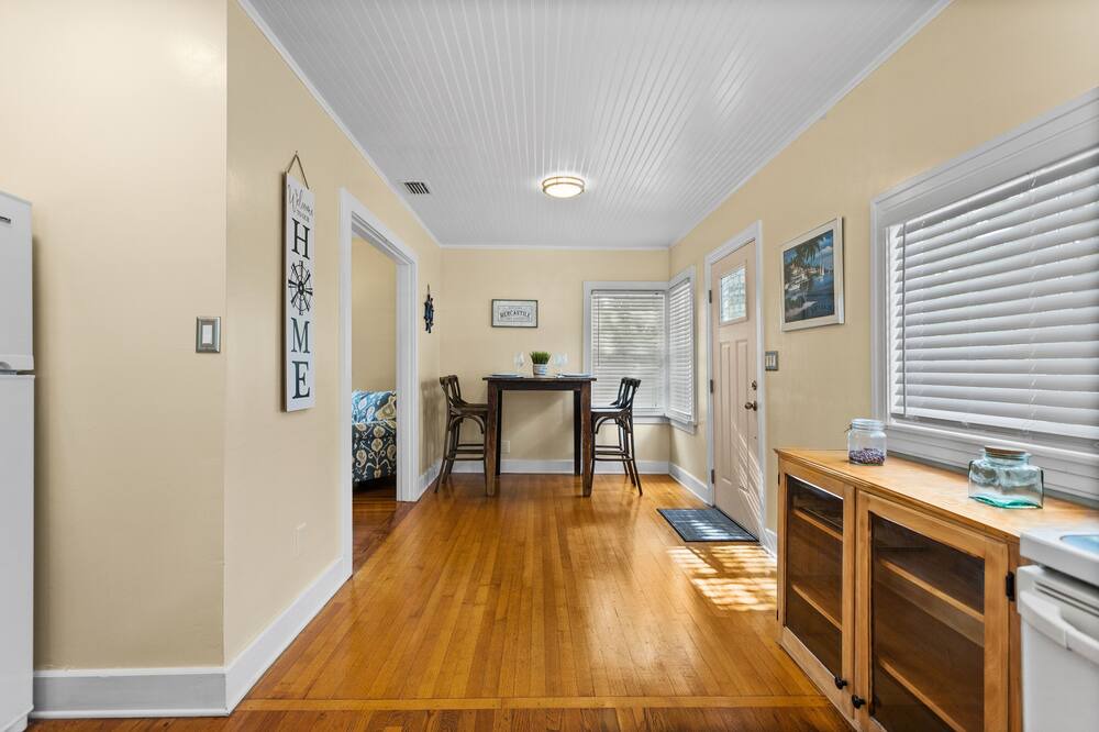Photo of Bedroom in United Central