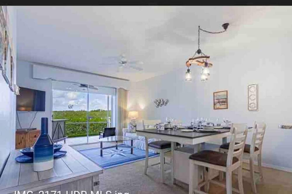 Photo of Bedroom in Naples