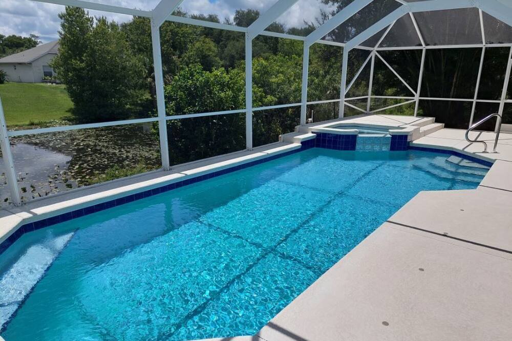 Photo of Bedroom in Sebastian Highlands