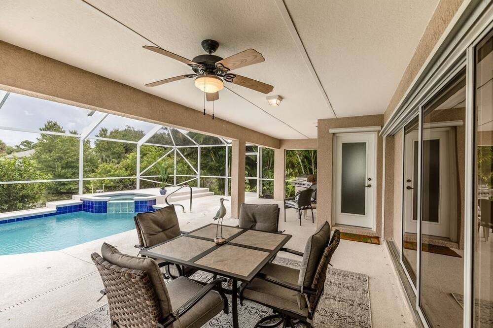 Photo of Bedroom in Sebastian Highlands