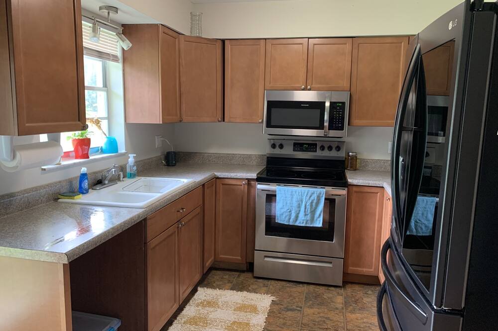 Photo of Kitchen in Okeechobee