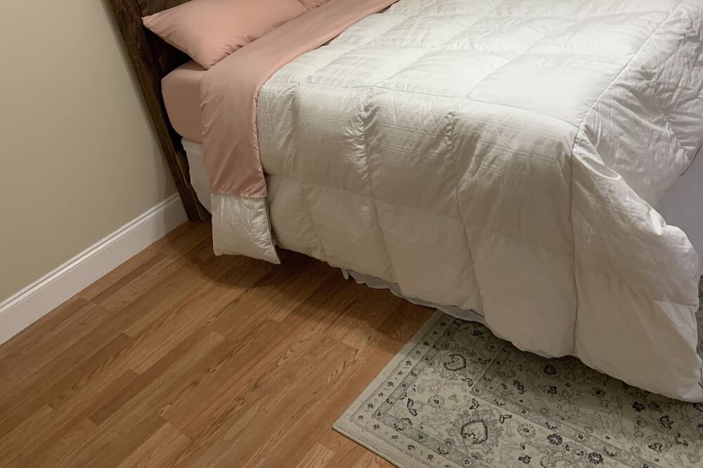 Photo of Bedroom in Okeechobee