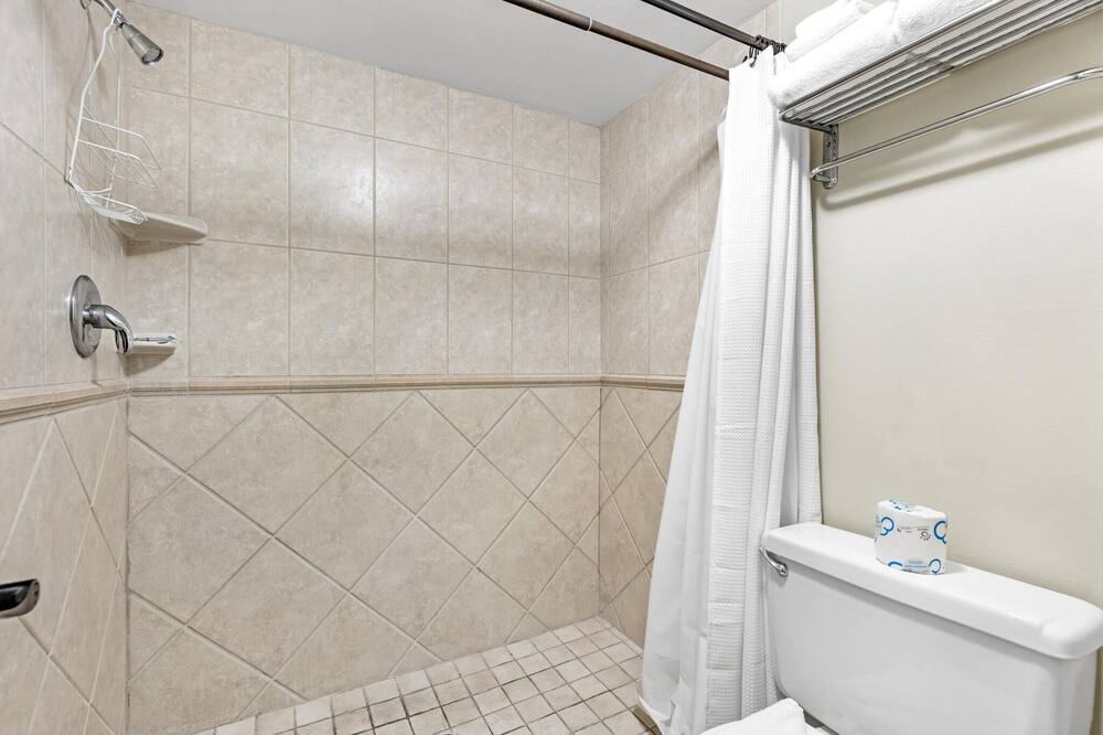 Photo of Bathroom in Fort Myers Beach