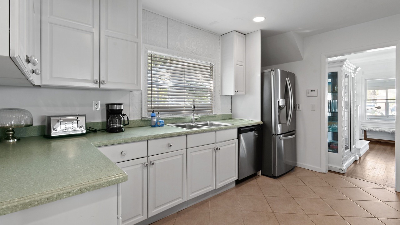Photo of Kitchen in Lake Park