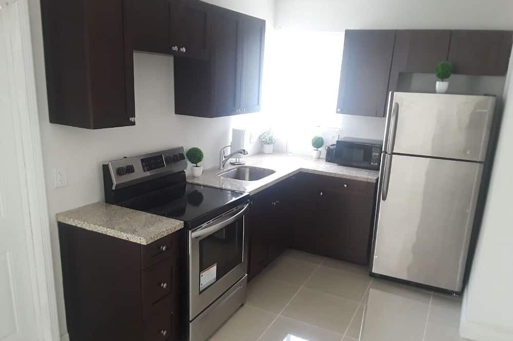 Photo of Kitchen in West Park