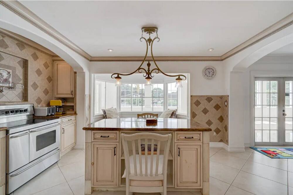 Photo of Kitchen in Davie