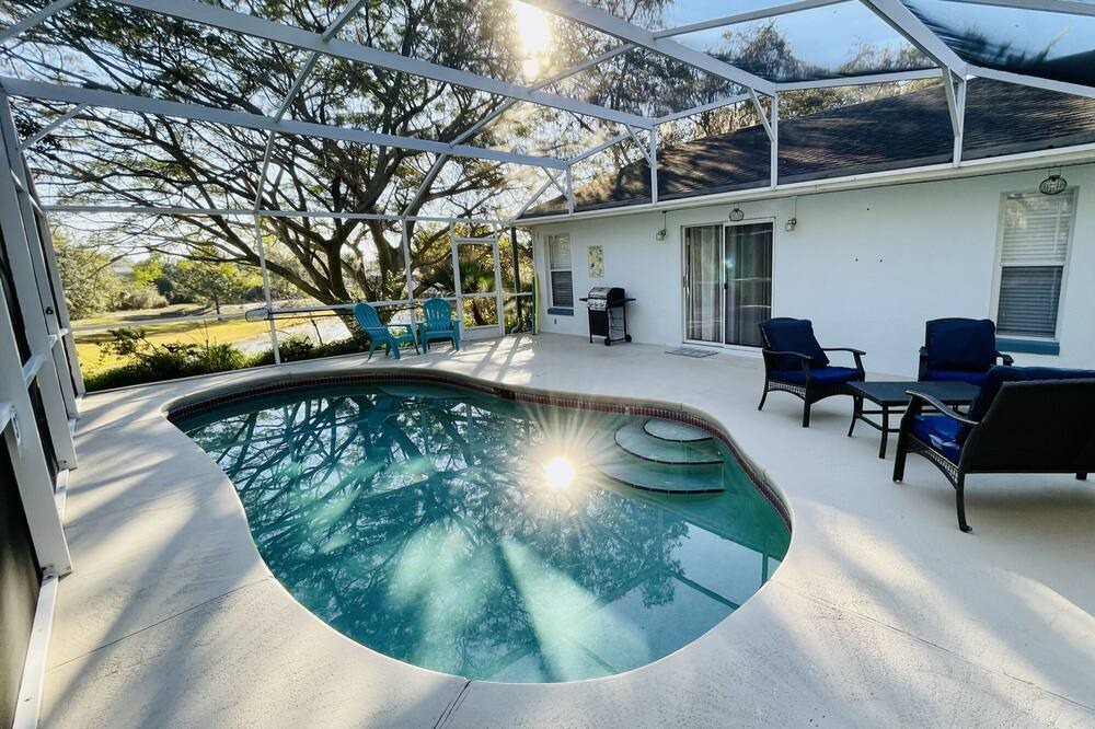 Photo of Outdoor in Sunridge Woods