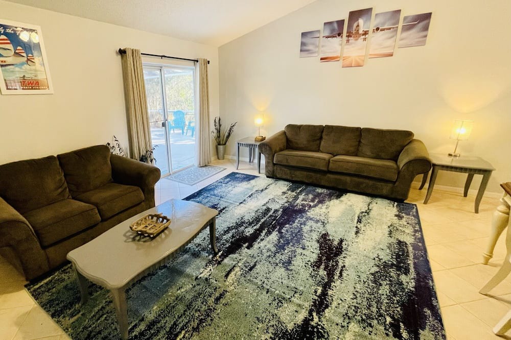 Photo of Bedroom in Sunridge Woods