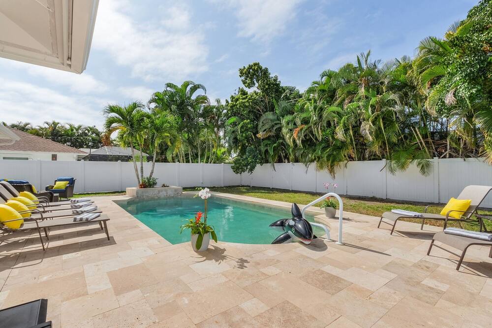 Photo of Outdoor in Palm River Estates