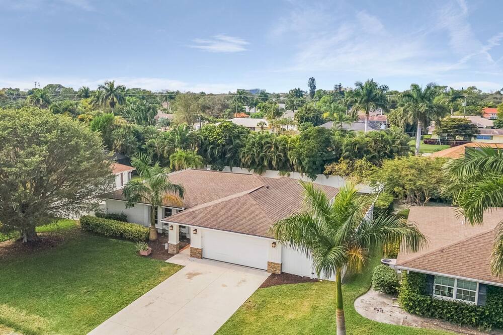 Photo of Outdoor in Palm River Estates