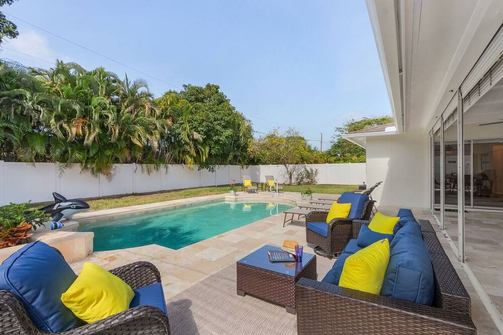 Photo of Outdoor in Palm River Estates