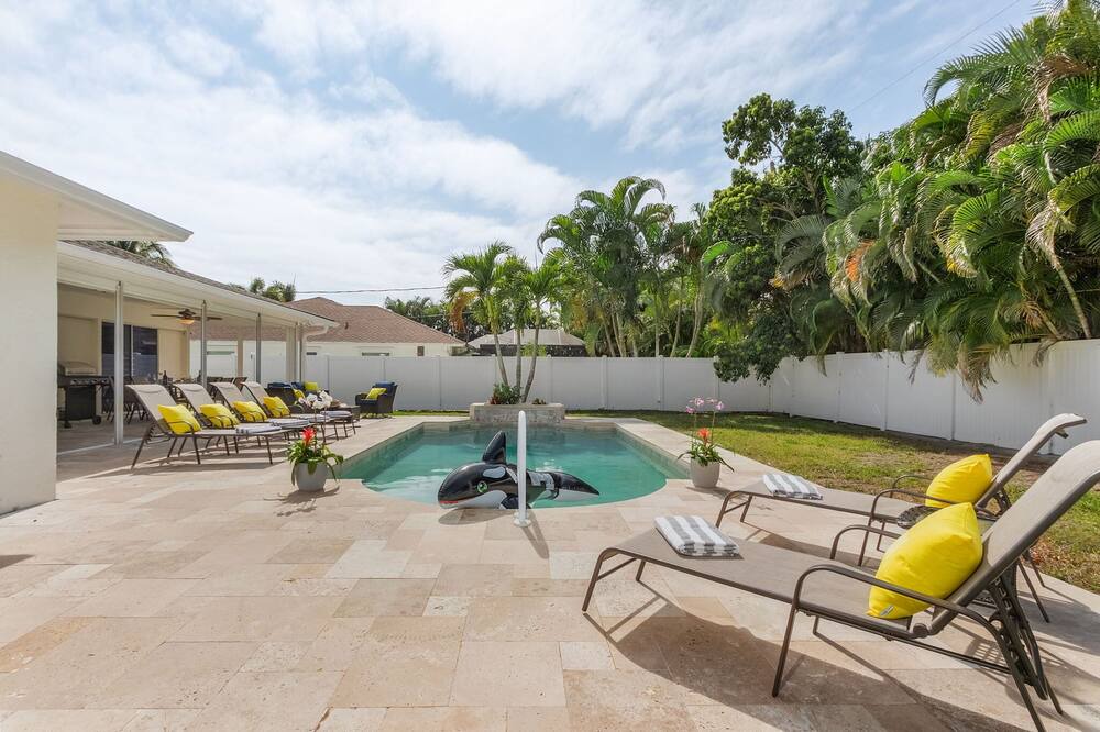 Photo of Outdoor in Palm River Estates