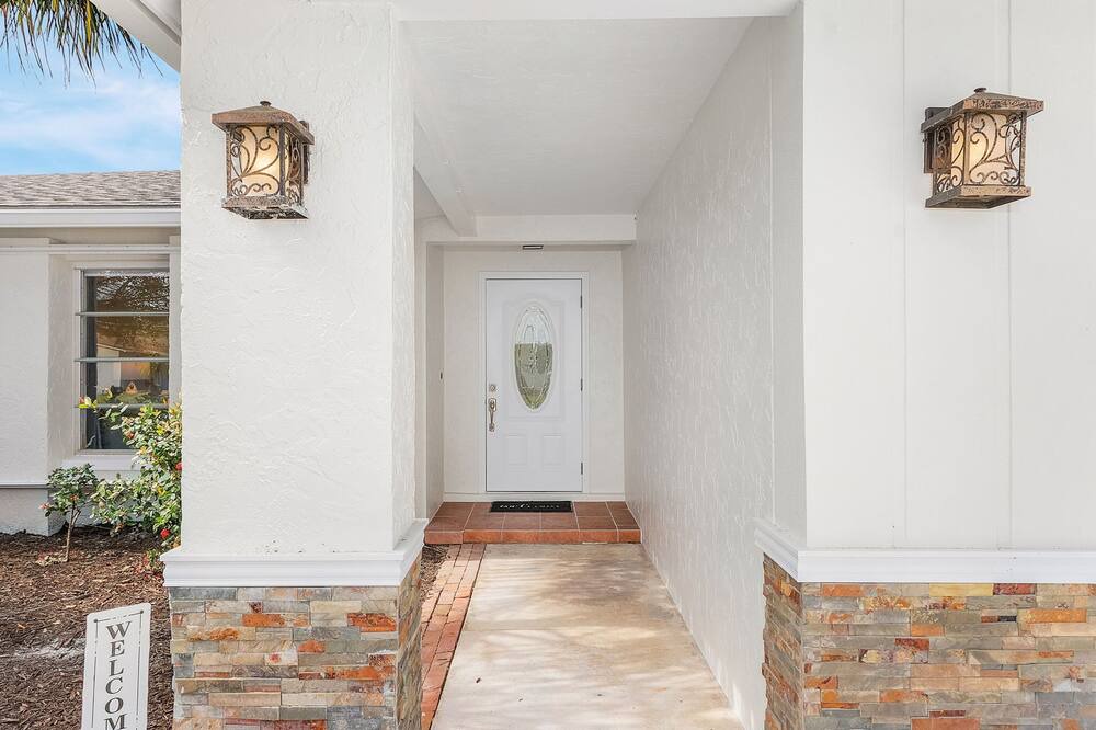 Photo of Bedroom in Palm River Estates