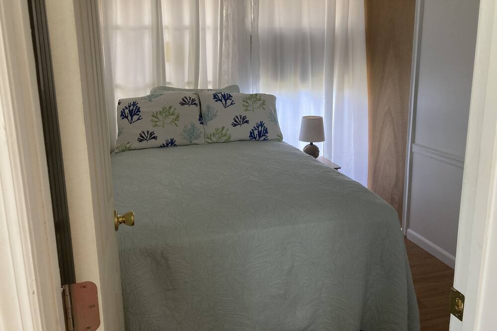 Photo of Bedroom in Hutchinson Island South