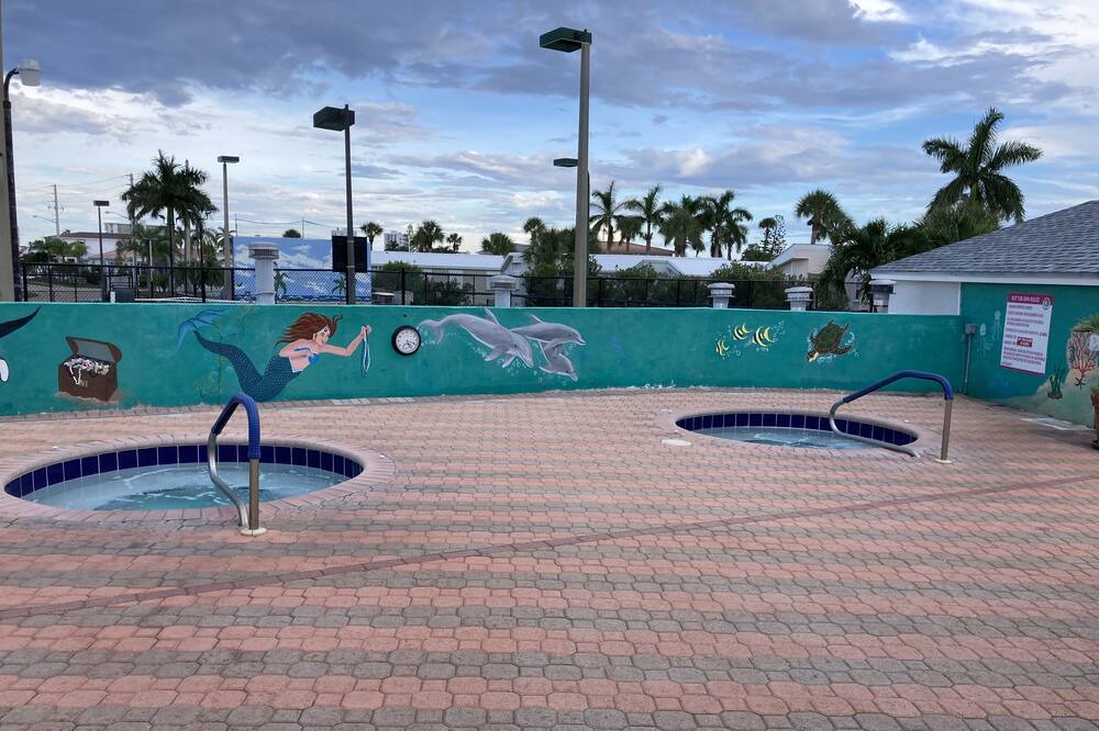 Photo of Outdoor in Hutchinson Island South