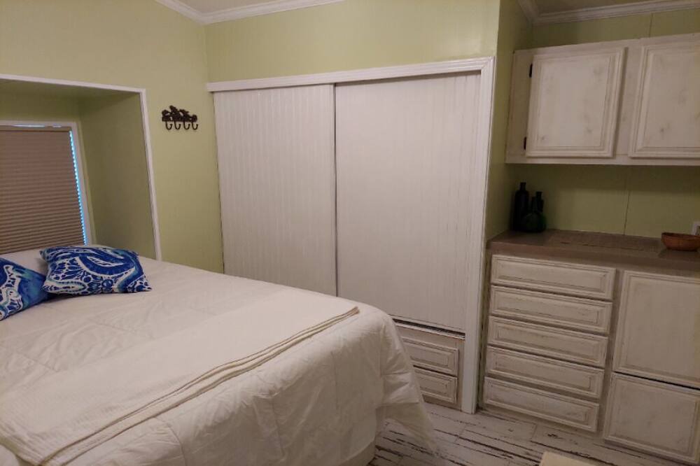 Photo of Bedroom in Hutchinson Island South