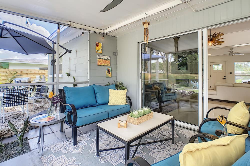 Photo of Livingroom in Southgate