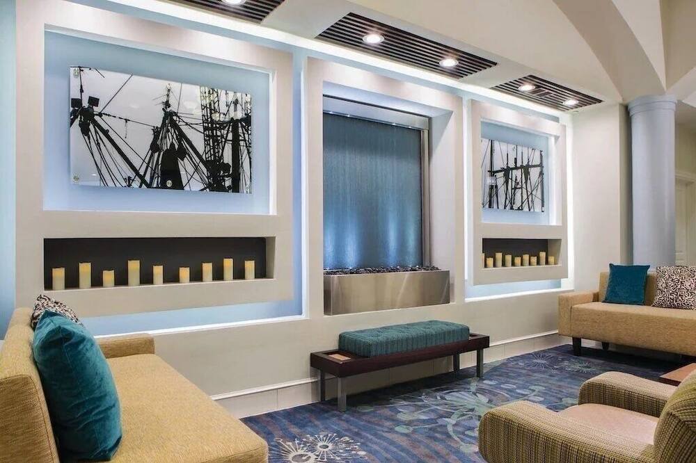 Photo of Livingroom in Palm Beach Shores