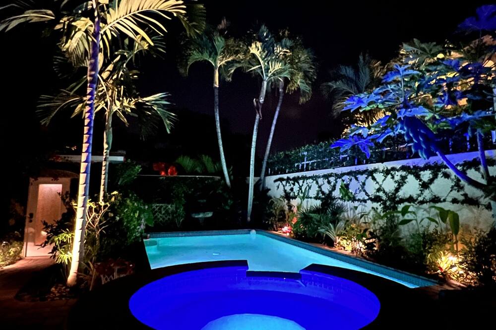 Photo of Outdoor in Old Naples