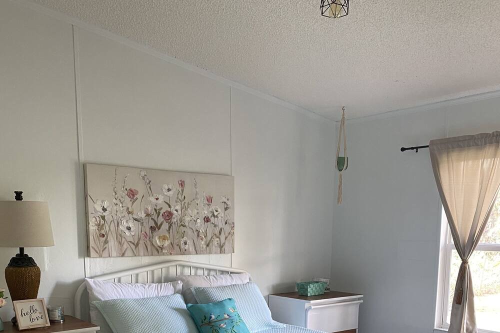 Photo of Bedroom in Clewiston
