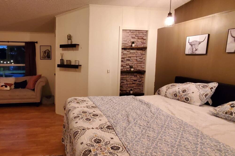 Photo of Bedroom in Clewiston