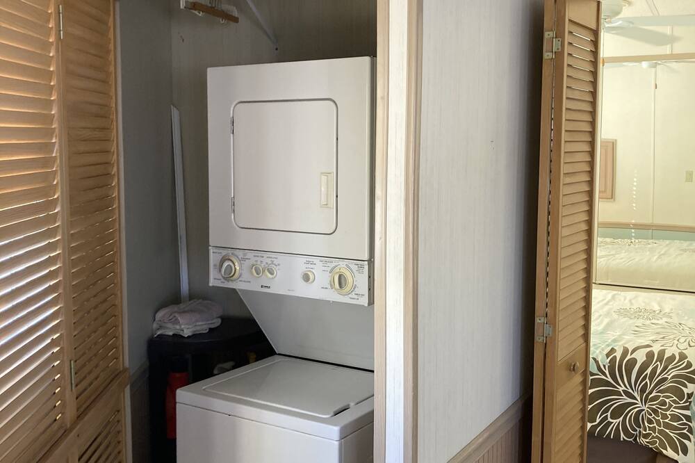 Photo of Bedroom in Nettles Island