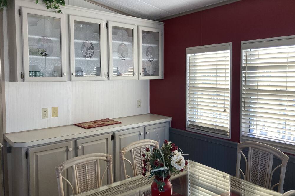 Photo of Kitchen in Nettles Island