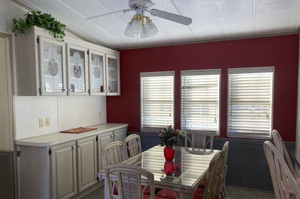 Photo of Kitchen in Nettles Island