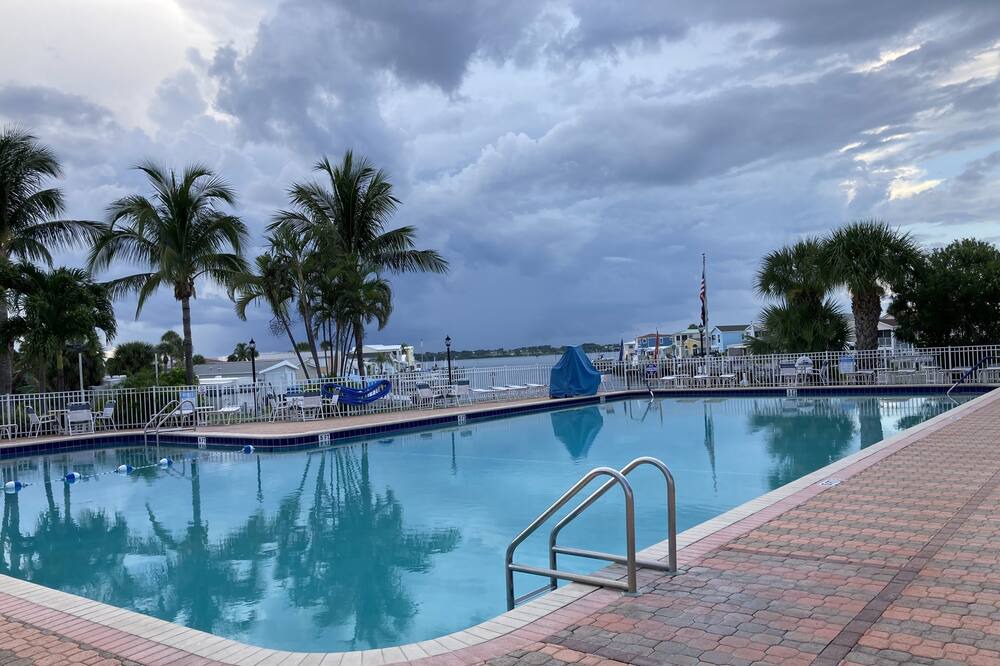 Photo of Outdoor in Nettles Island