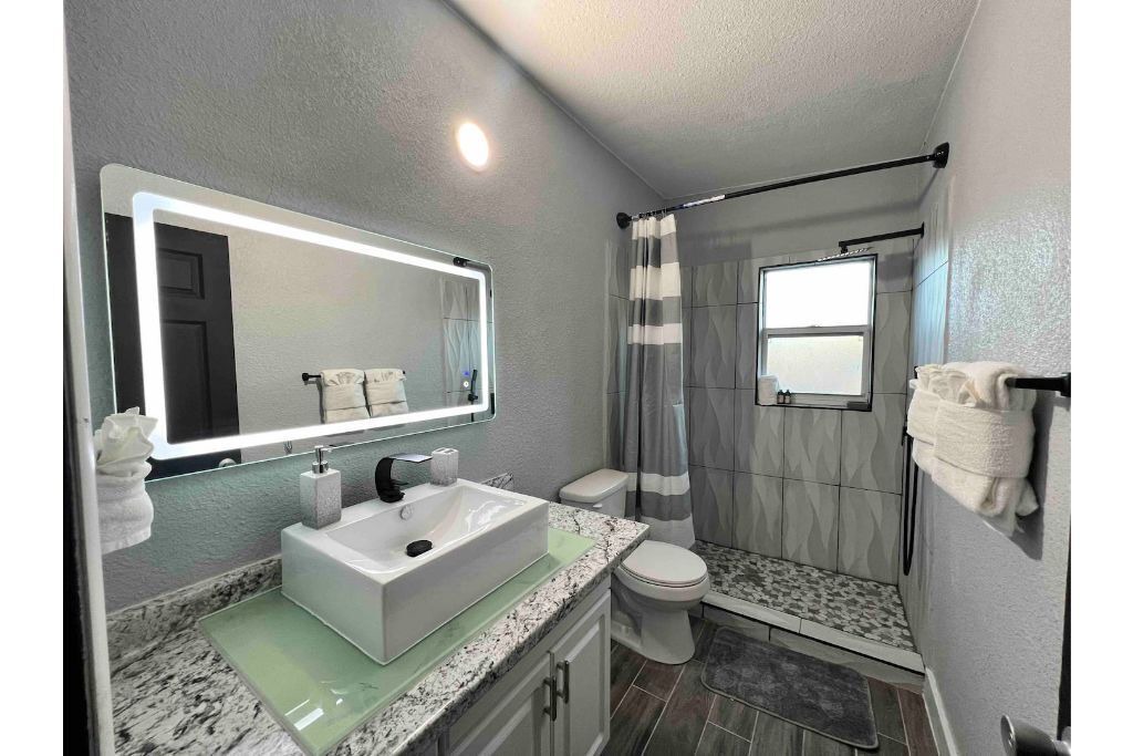 Photo of Bathroom in Winkler