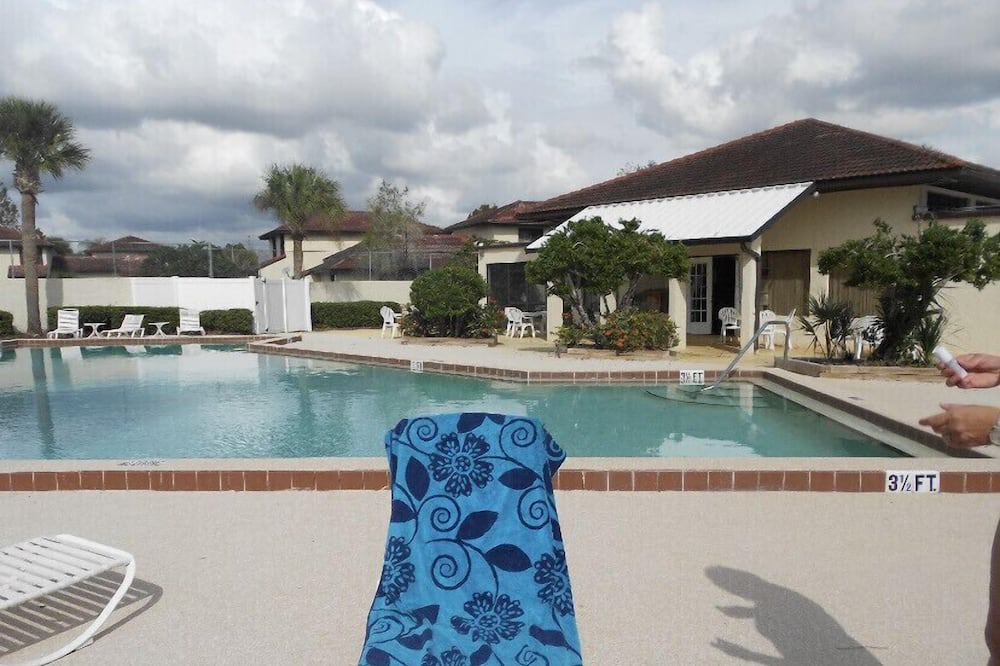 Photo of Outdoor in Poinciana