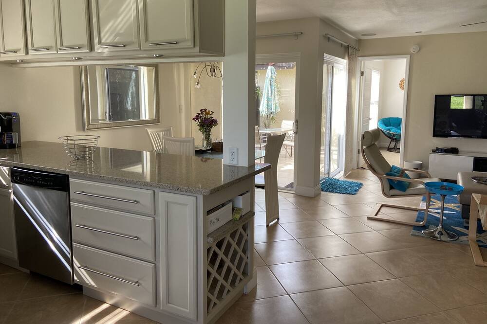 Photo of Bedroom in Poinciana