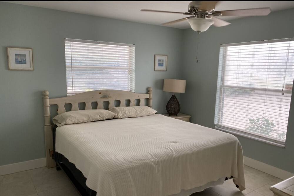 Photo of Bedroom in Hobe Sound