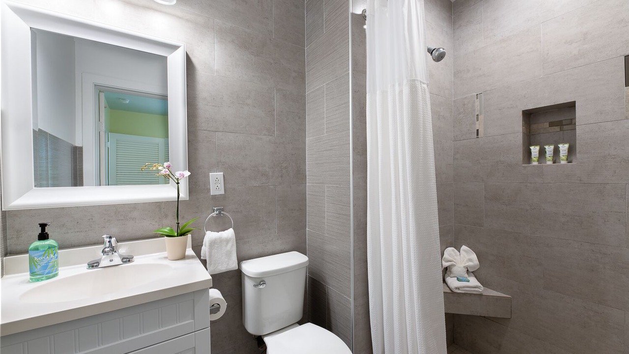 Photo of Bathroom in Rock Harbor