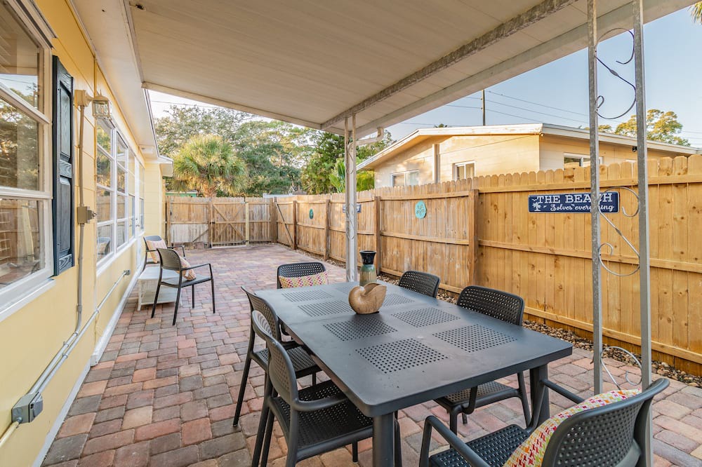 Photo of Patio Balcony in Bayview