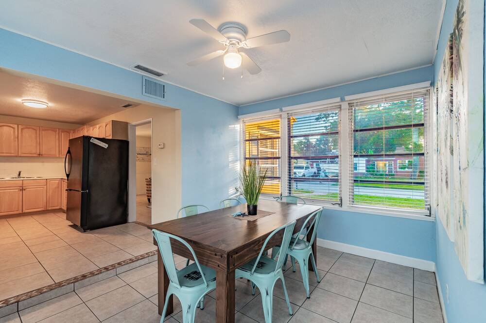 Photo of Kitchen in Bayview