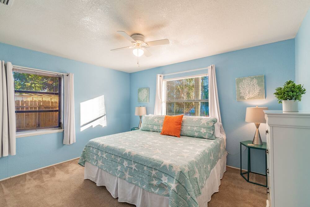 Photo of Bedroom in Bayview