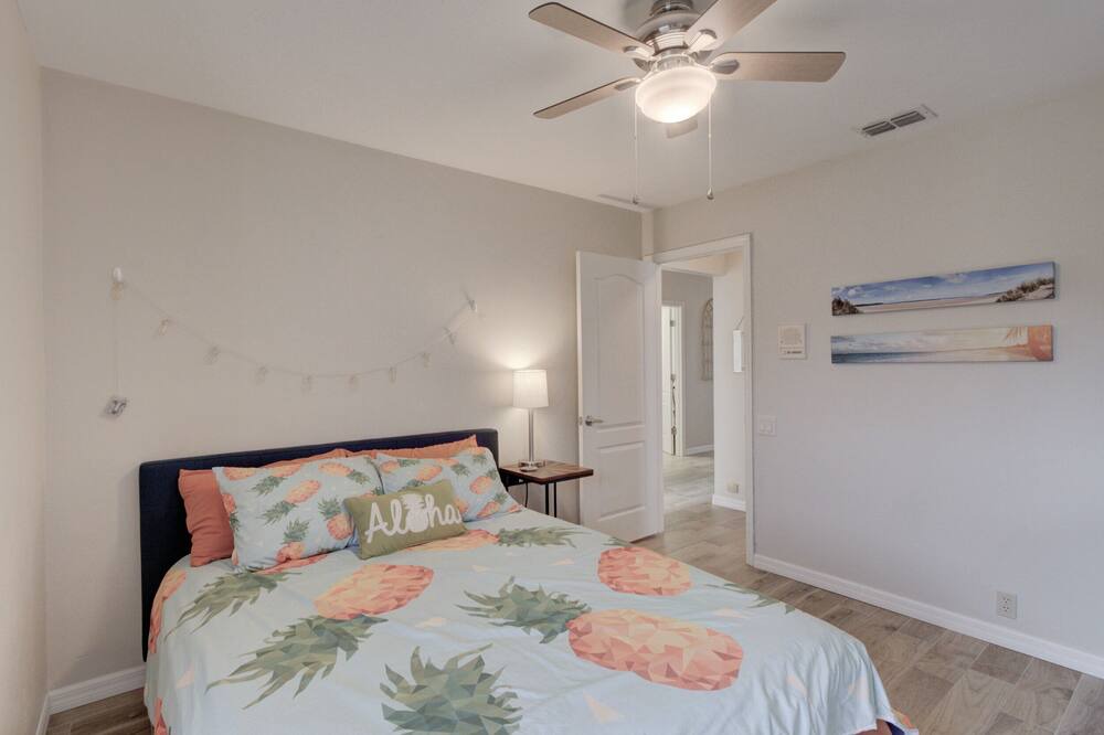 Photo of Bedroom in Brookshire Bath and Tennis Club