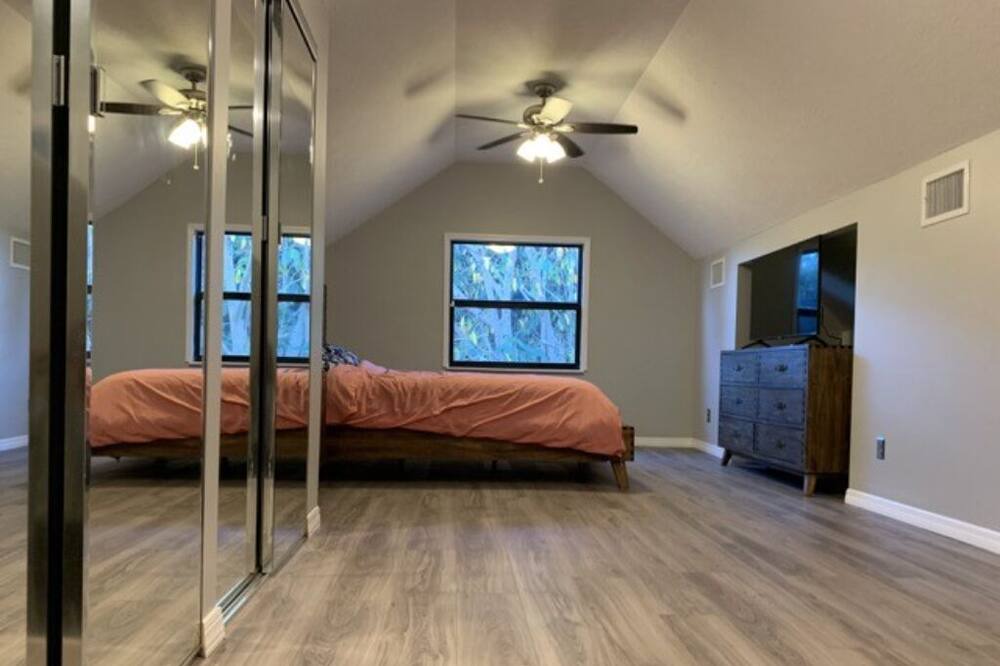 Photo of Bedroom in Loxahatchee Groves